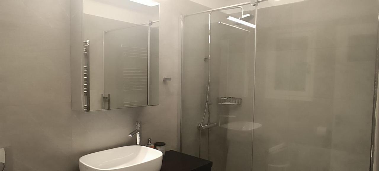 Kolonaki Ercole Apartment เอเธนส์ ภายนอก รูปภาพ